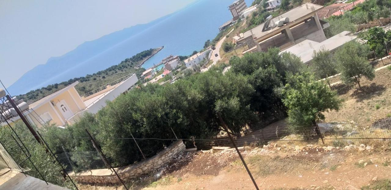 Holidays In Saranda Buitenkant foto